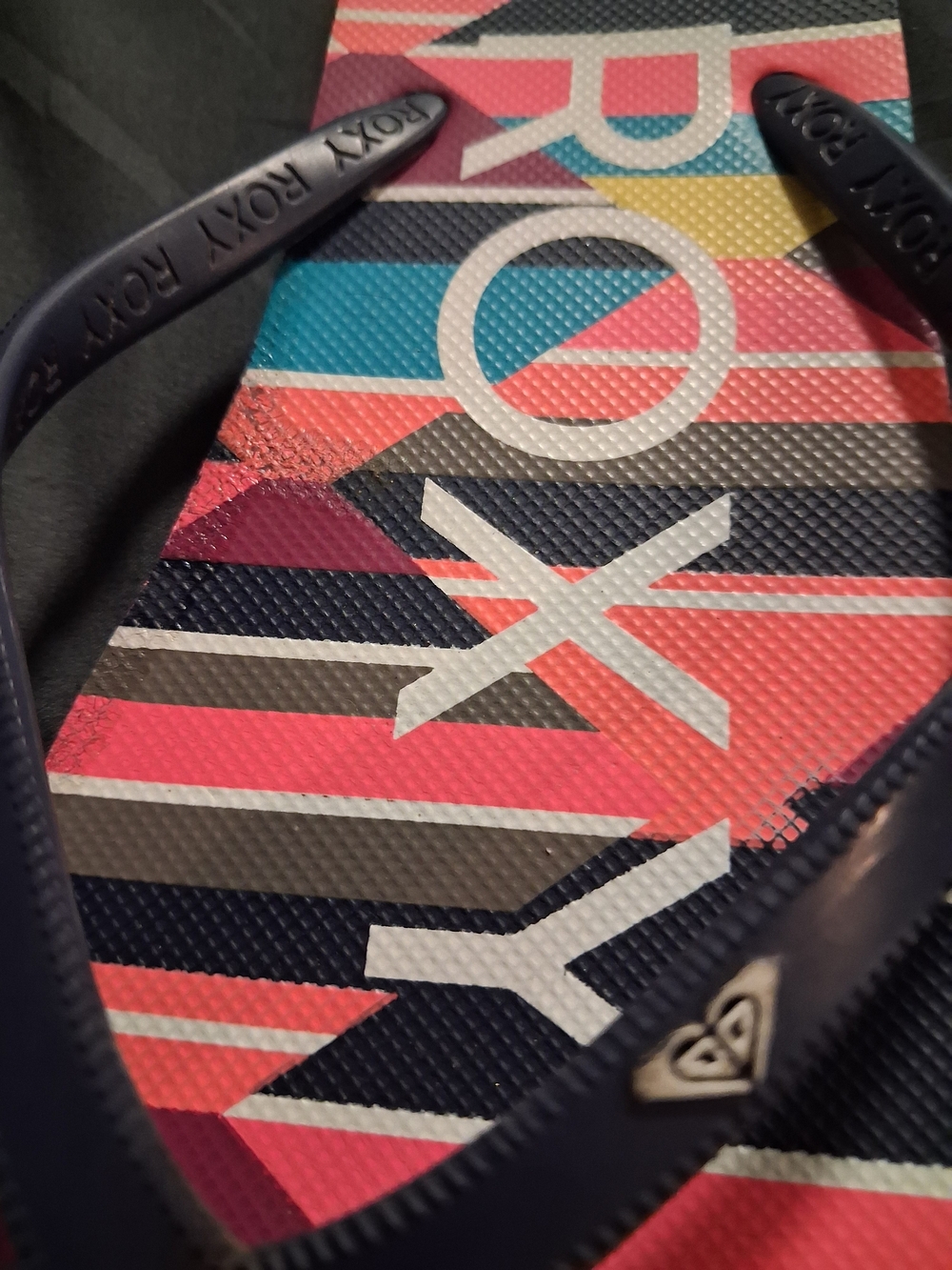 Roxy Multicolor Striped Flip Flops - Picture 3 of 6